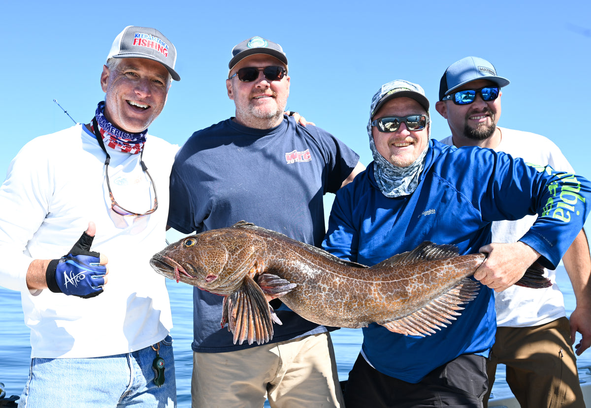 Anglers with their catch off Ilwaco